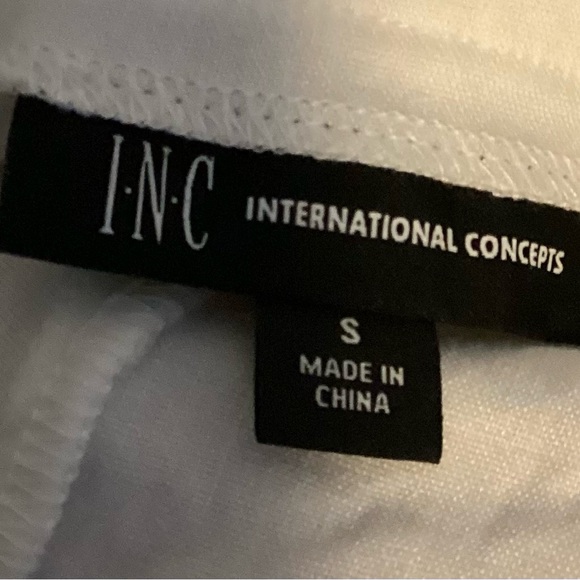 INC International Concepts  Linen Blend Women's Shorts - Picture 4 of 5